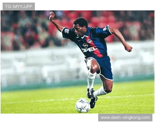 世界足坛著名4号球星盘点 他们是如何用实力征服绿茵场的