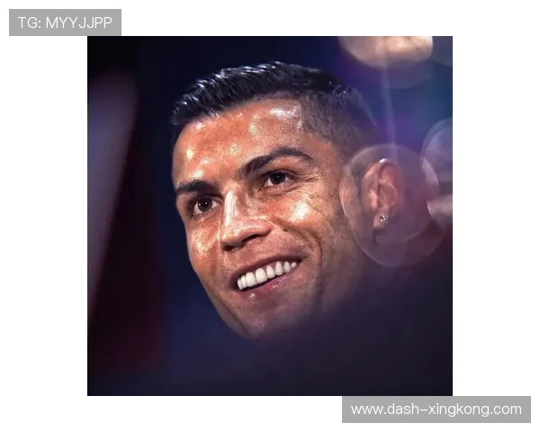 足球球星变脸特效:领略明星瞬间蜕变的视觉震撼与魅力 足球球星变脸特效:领略明星瞬间蜕变的视觉震撼与魅力